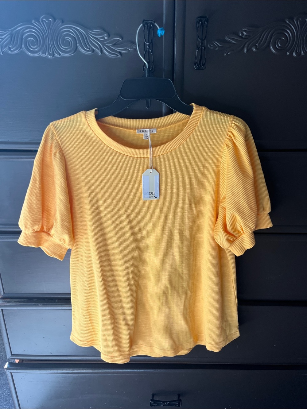 JODIFL Sunny Yellow Puff-Sleeve Ribbed Top